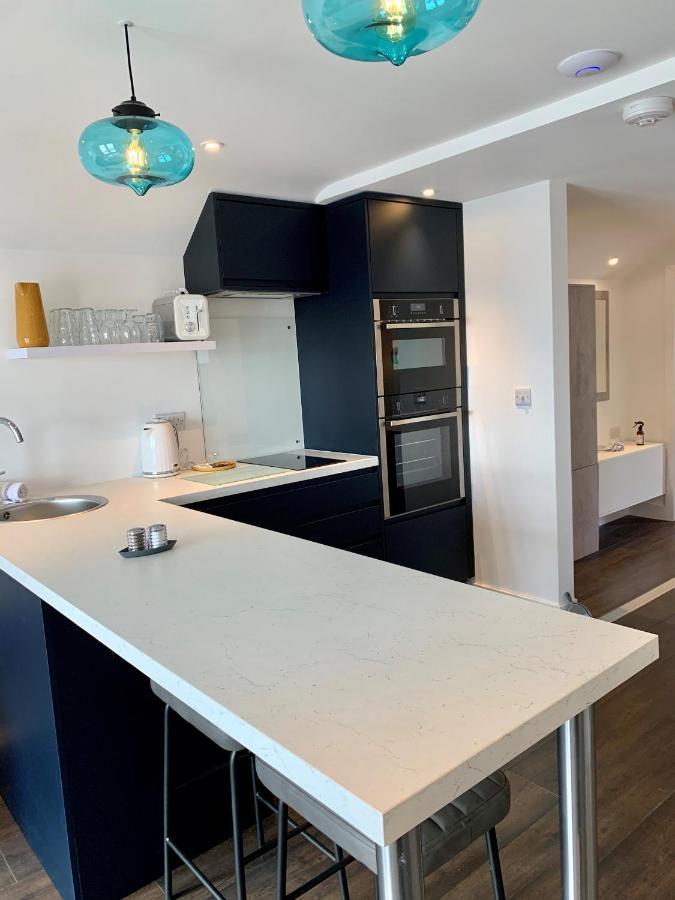 Modern Studio Apartment With Stunning Views! St Ives  Ngoại thất bức ảnh