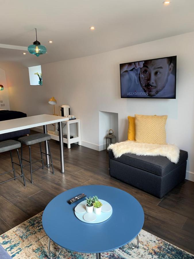 Modern Studio Apartment With Stunning Views! St Ives  Ngoại thất bức ảnh